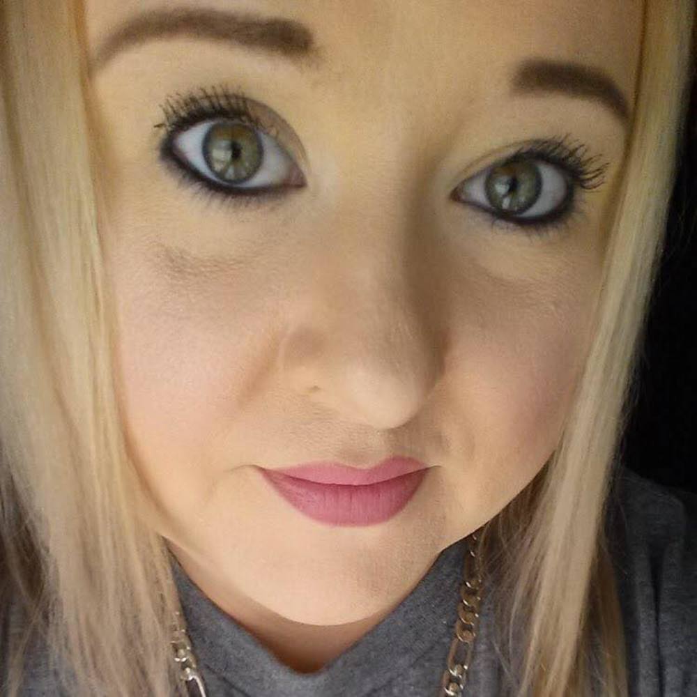 Meet your Posher, Amanda